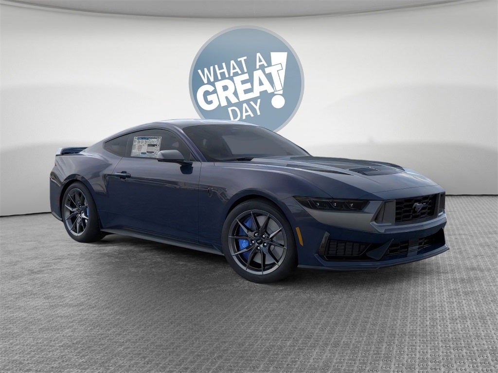 2026 Ford Mustang Dark Horse