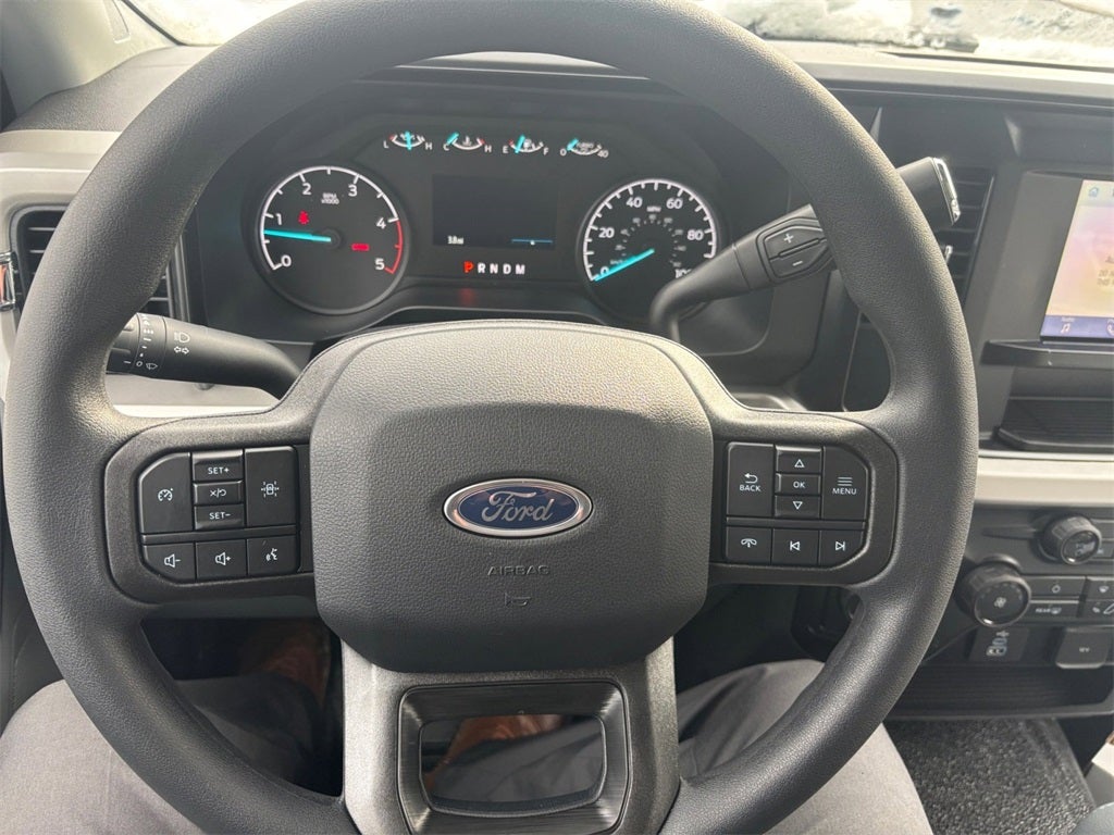 2026 Ford F-350SD XL DRW 4x4 / 6.7L Diesel / 60" CA Chassis