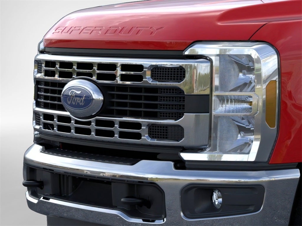 2026 Ford F-350SD XL DRW 4x4 / 6.7L Diesel / 60" CA Chassis @KTS