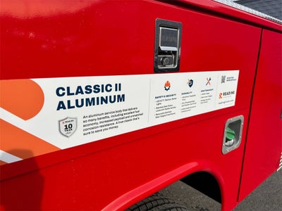 2026 Ford F-350SD XL DRW 4x4 / 6.7L Diesel / 9' Aluminum Service Body