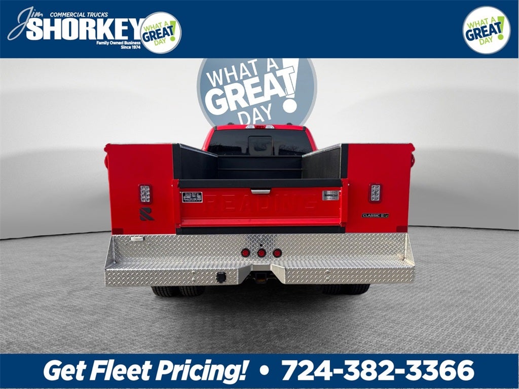 2026 Ford F-350SD XL DRW 4x4 / 6.7L Diesel / 60" CA Chassis @KTS