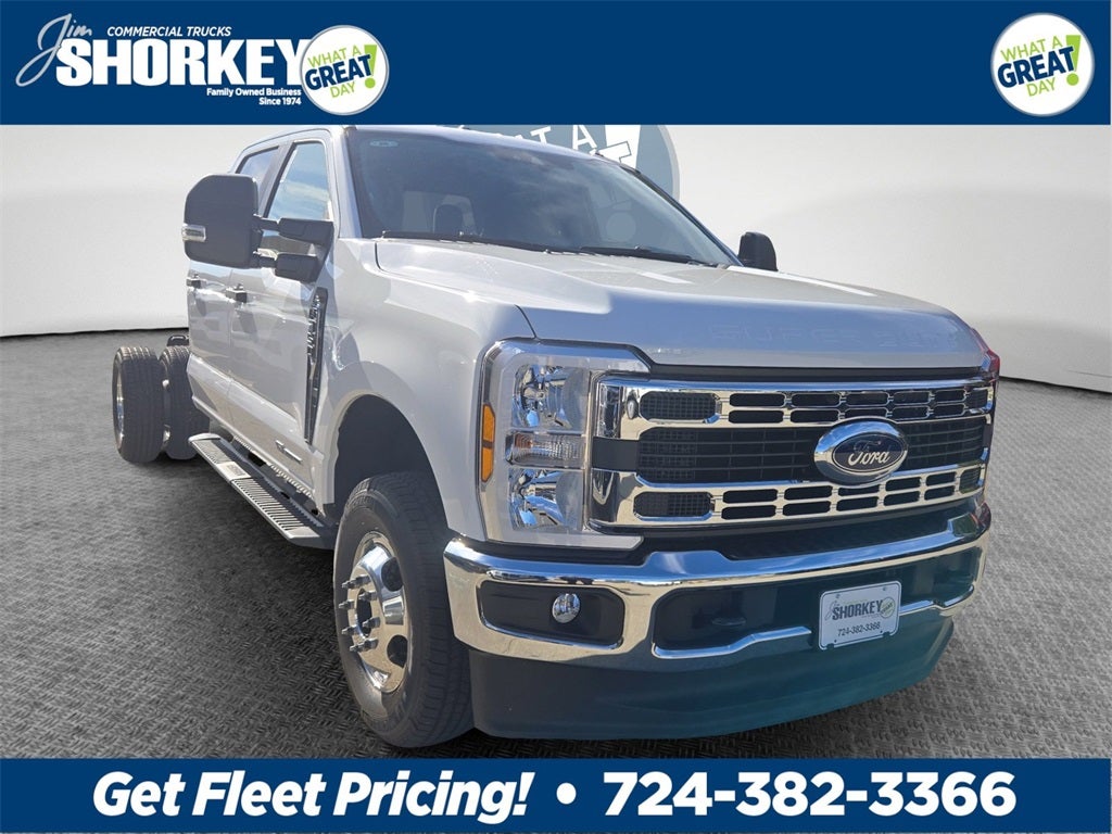 2026 Ford F-350SD XL DRW 4x4 / 6.7L Diesel / 60" CA Chassis