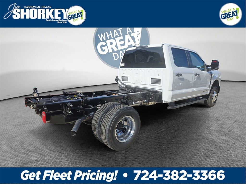 2026 Ford F-350SD XL DRW 4x4 / 6.7L Diesel / 60" CA Chassis