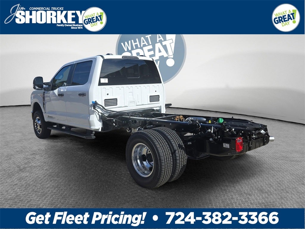 2026 Ford F-350SD XL DRW 4x4 / 6.7L Diesel / 60" CA Chassis