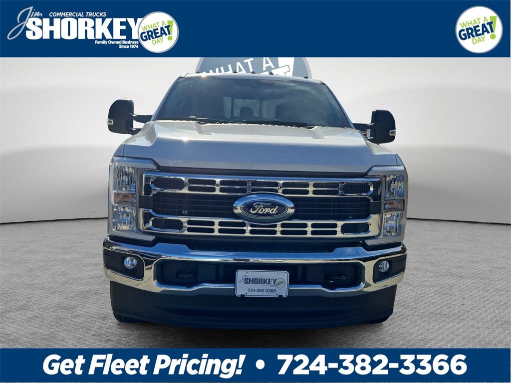 2026 Ford F-350SD XL DRW 4x4 / 6.7L Diesel / 60" CA Chassis