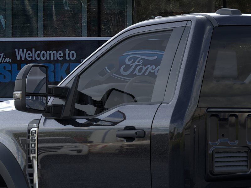 2026 Ford F-600SD XL DRW 4x2 / 7.3L V8 / 84" CA Chassis