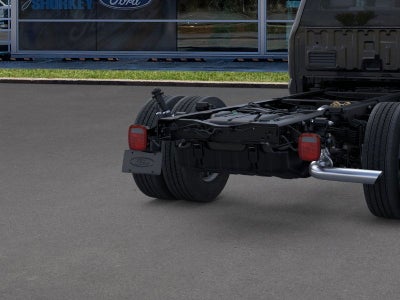 2026 Ford F-600SD XL DRW 4x2 / 7.3L V8 / 84" CA Chassis