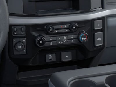 2026 Ford F-600SD XL DRW 4x4 / 7.3L V8 / 120" CA Chassis