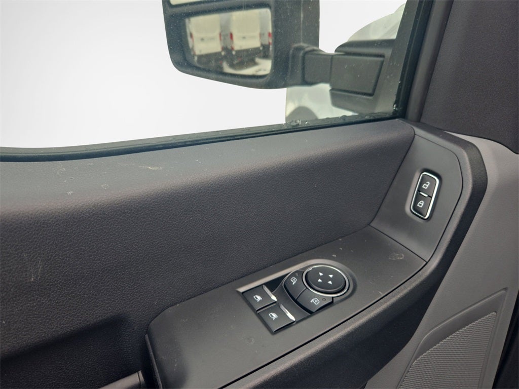 2026 Ford F-600SD XL DRW 4x4 / 6.7L Diesel / 60" CA Chassis