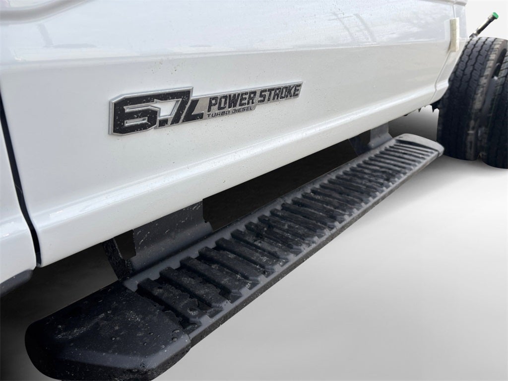 2026 Ford F-600SD XL DRW 4x4 / 6.7L Diesel / 60" CA Chassis