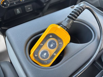 2026 Ford F-600SD XL DRW 4x4 / 6.7L Diesel / 9'7" Steel Dump