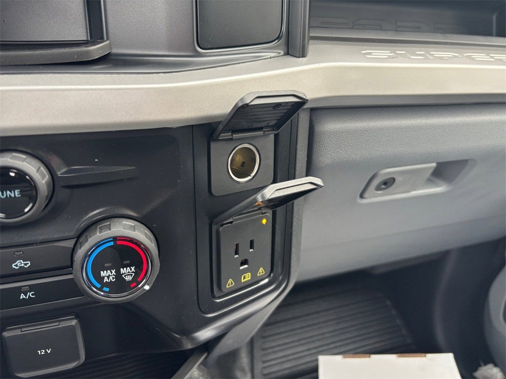 2026 Ford F-600SD XL DRW 4x4 / 6.7L Diesel / 20' Steel Rollback @Kilar