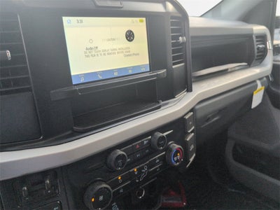 2026 Ford F-600SD XL DRW 4x4 / 6.7L Diesel / 11' Switch-N-Go