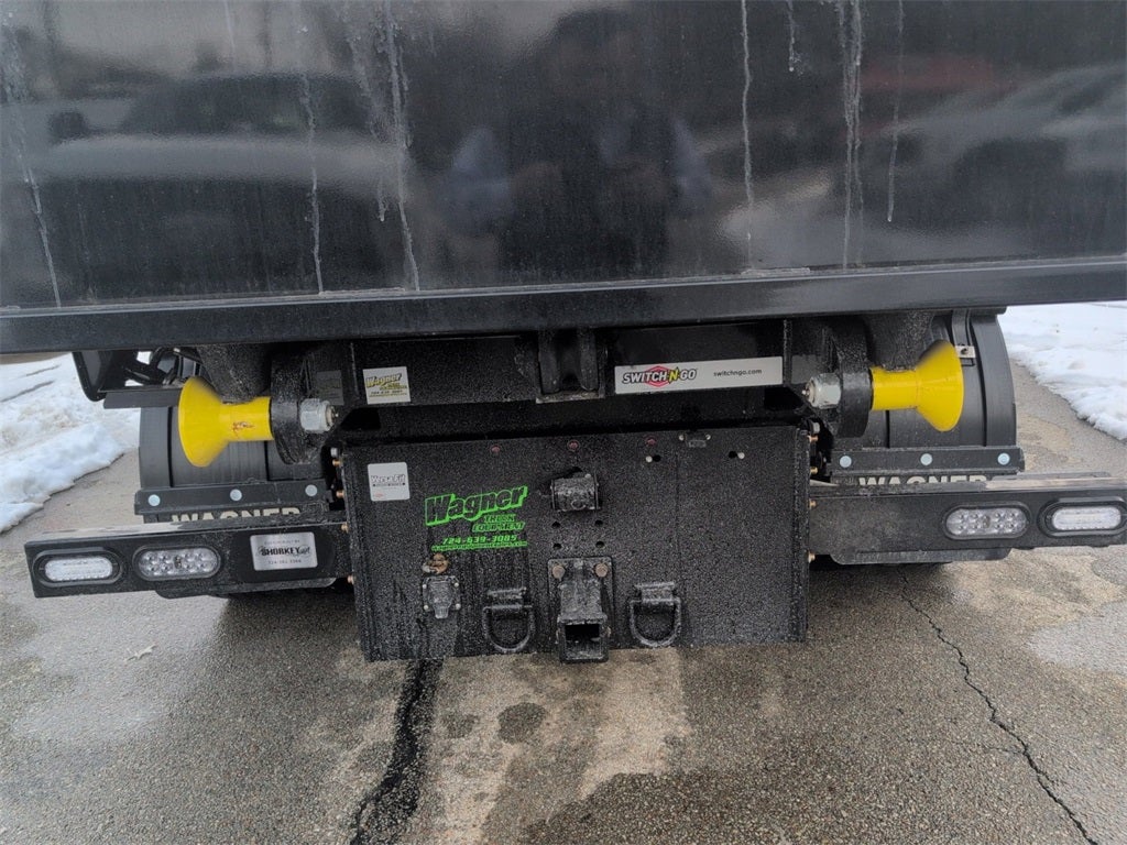 2026 Ford F-600SD XL DRW 4x4 / 6.7L Diesel / 11' Switch-N-Go