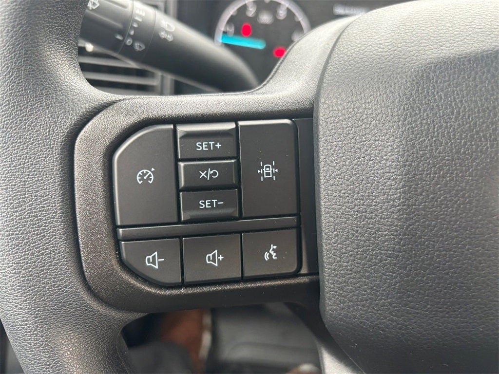 2026 Ford F-600SD XL DRW 4x4 / 6.7L Diesel / 120" CA Chassis