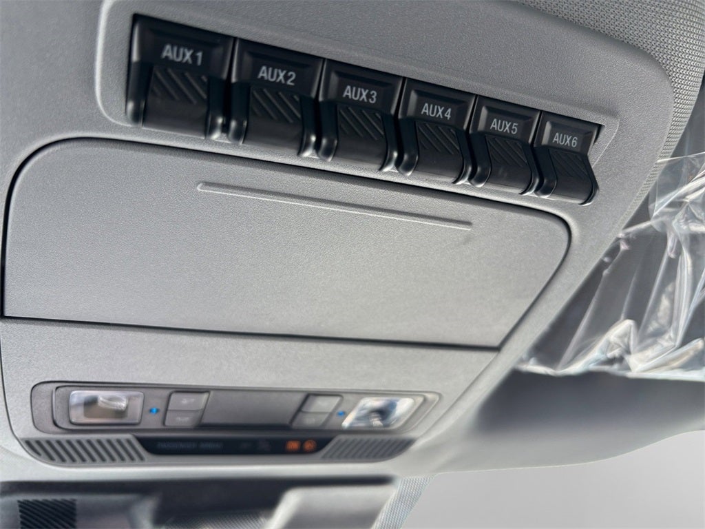 2025 Ford F-600SD XL DRW 4x4 / 6.7L Diesel / 9'7" Steel Dump