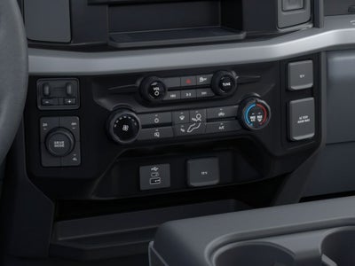 2026 Ford F-600SD XLT