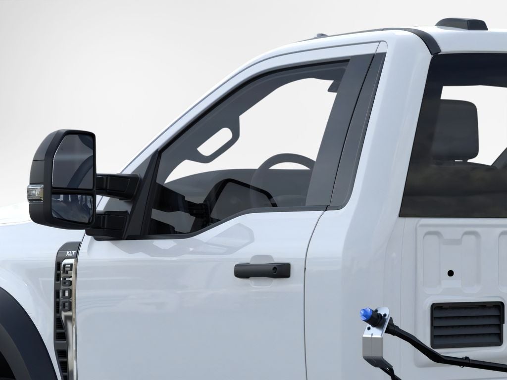 2026 Ford F-600SD XLT