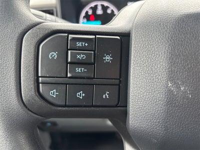 2025 Ford F-350SD XL DRW 4x4 / 7.3L V8 / 9' Aluminum Dropside Dump