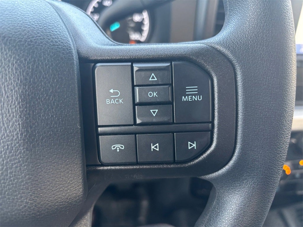 2026 Ford F-350SD XL DRW 4x4 / 7.3L V8 / 9'7" Steel Dump