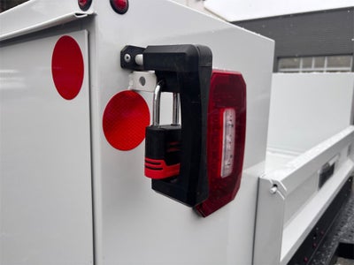 2026 Ford F-550SD XL DRW 4x4 / 6.7L Diesel / 11' Service Body