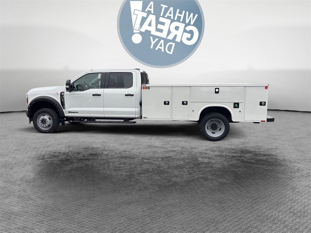 2026 Ford F-550SD XL DRW 4x4 / 6.7L Diesel / 11' Service Body