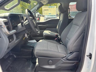 2026 Ford F-550SD XL DRW 4x4 / 6.7L Diesel / 84" CA Chassis