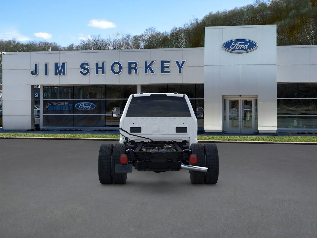 2026 Ford F-450SD XL DRW 4x4 / 6.7L Diesel / 9'7" Steel Dump