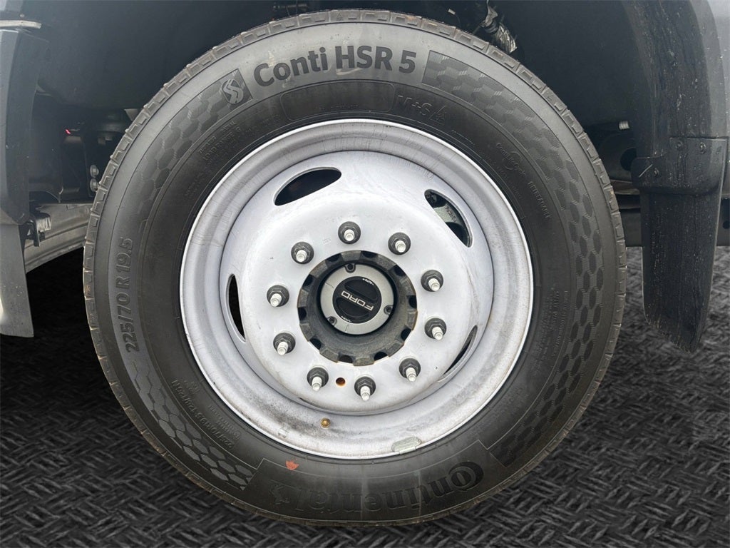 2024 Ford F-550SD XL DRW 4x4 / 7.3L V8 / 11' Steel Dump