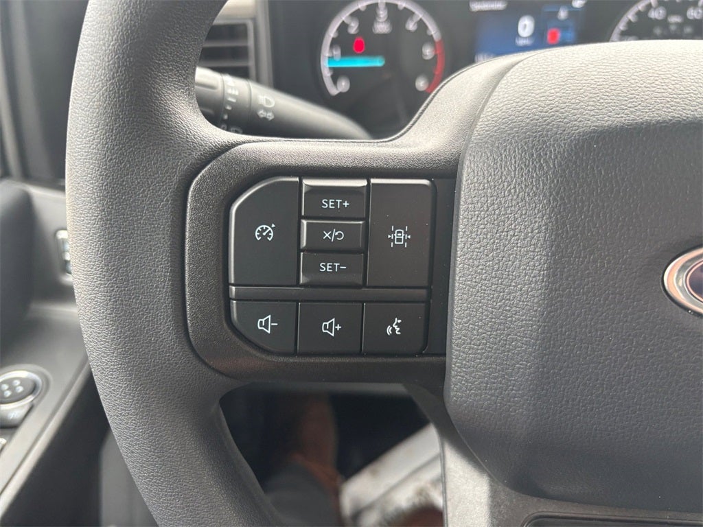 2024 Ford F-550SD XL DRW 4x4 / 7.3L V8 / 11' Steel Dump