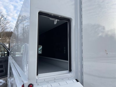 2026 Ford E-350SD Base Cutaway SRW / 7.3L V8 / 10'9" KUV