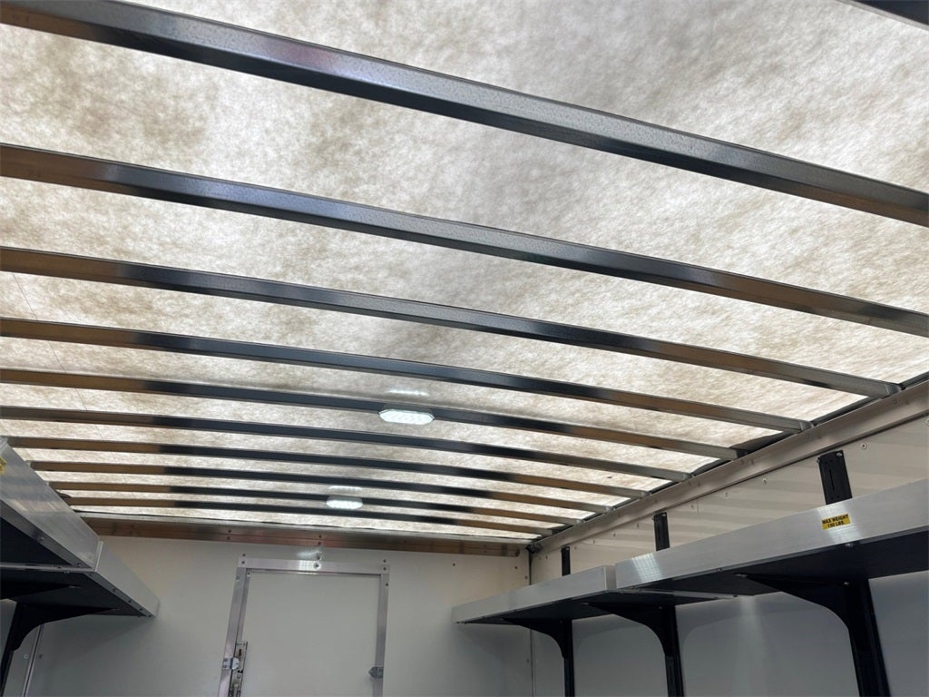 2026 Ford E-350SD Base Cutaway DRW / 7.3L V8 / 12' Workport