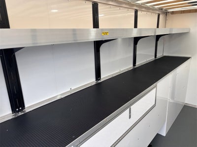 2026 Ford E-350SD Base Cutaway DRW / 7.3L V8 / 12' Workport