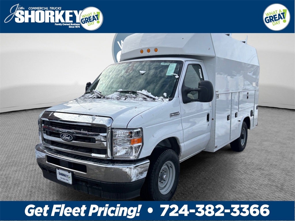 2026 Ford E-350SD Base Cutaway SRW / 7.3L V8 / 10'9" KUV