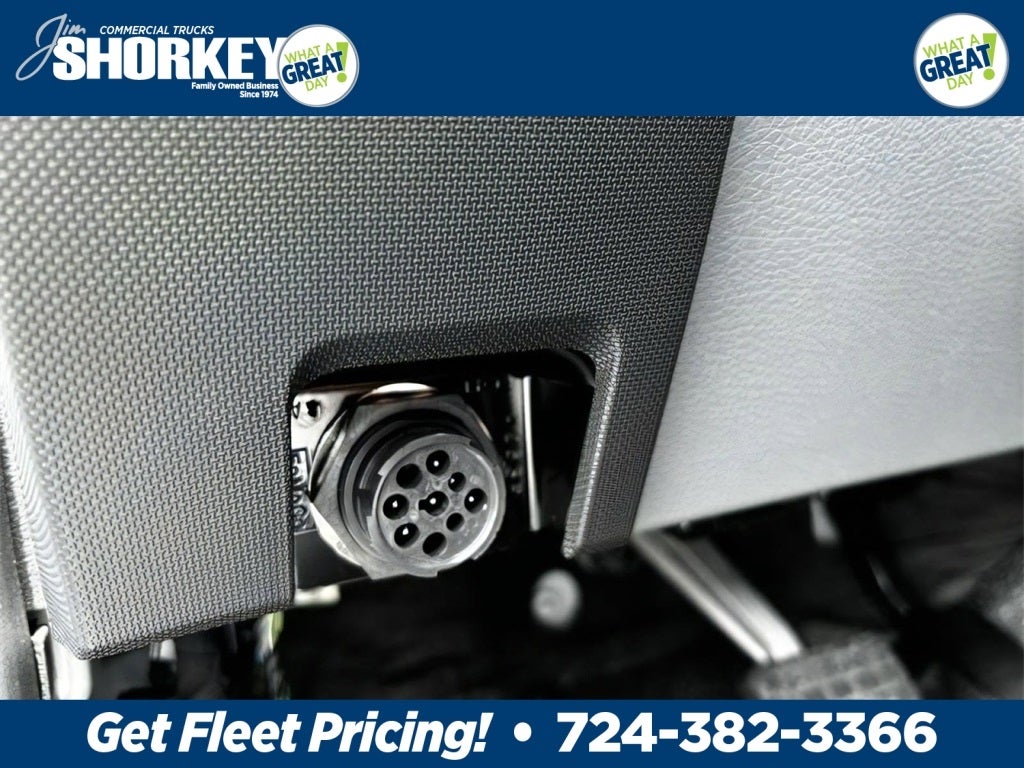 2025 Ford F-750SD Base DRW / 6.7L Diesel / 20' Steel Rollback @Kilar