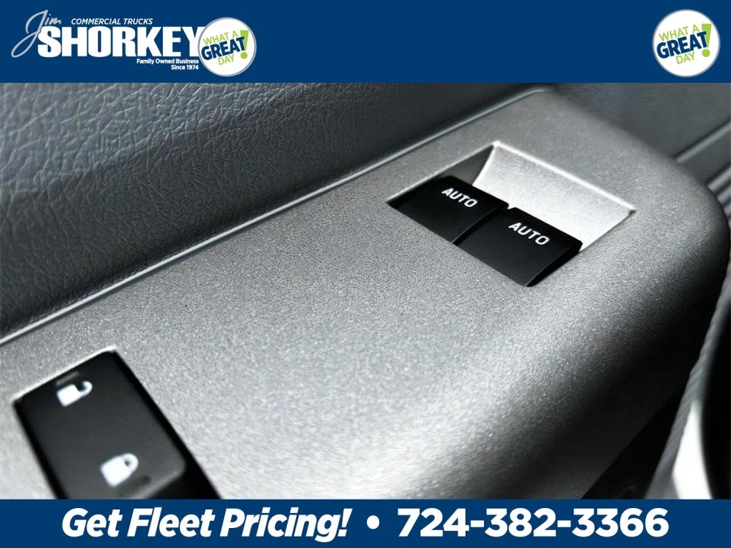 2025 Ford F-750SD Base DRW / 6.7L Diesel / 20' Steel Rollback @Kilar