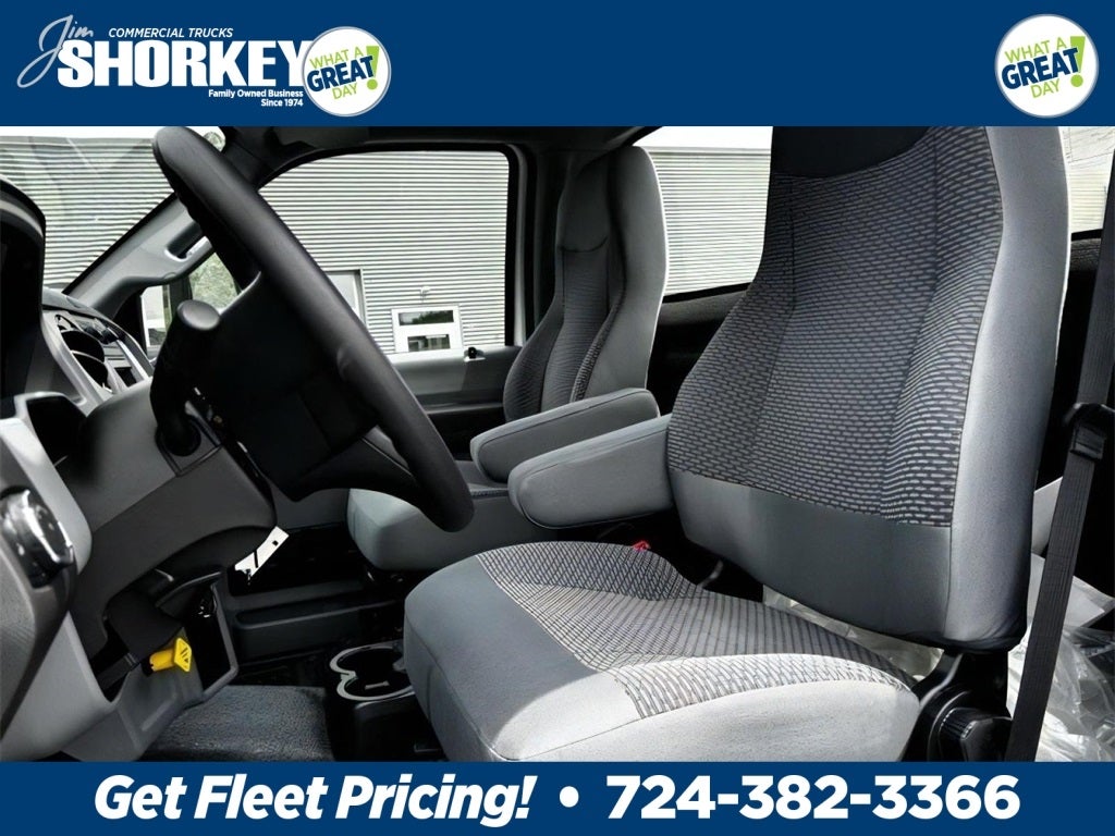 2025 Ford F-750SD Base DRW / 6.7L Diesel / 20' Steel Rollback @Kilar