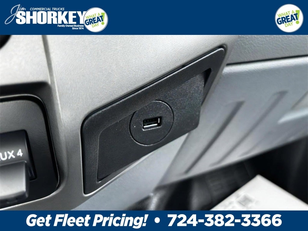 2025 Ford F-750SD Base DRW / 6.7L Diesel / 20' Steel Rollback @Kilar