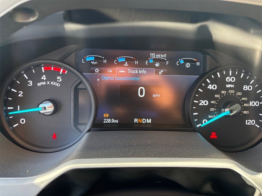 2025 Ford F-750SD Base DRW / 6.7L Diesel / 10' Steel Dump