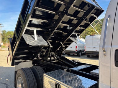 2025 Ford F-750SD Base DRW / 6.7L Diesel / 10' Steel Dump