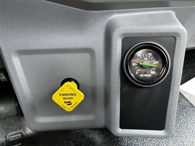 2025 Ford F-750SD Base DRW / 6.7L Diesel / 10' Steel Dump