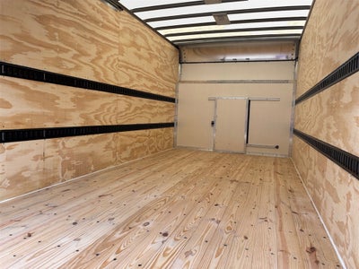 2026 Ford E-450SD Base DRW / 7.3L V8 / 16' Box w/Liftgate