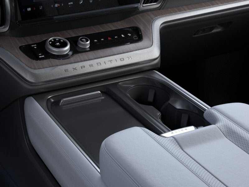 2025 Ford Expedition Platinum Ultimate