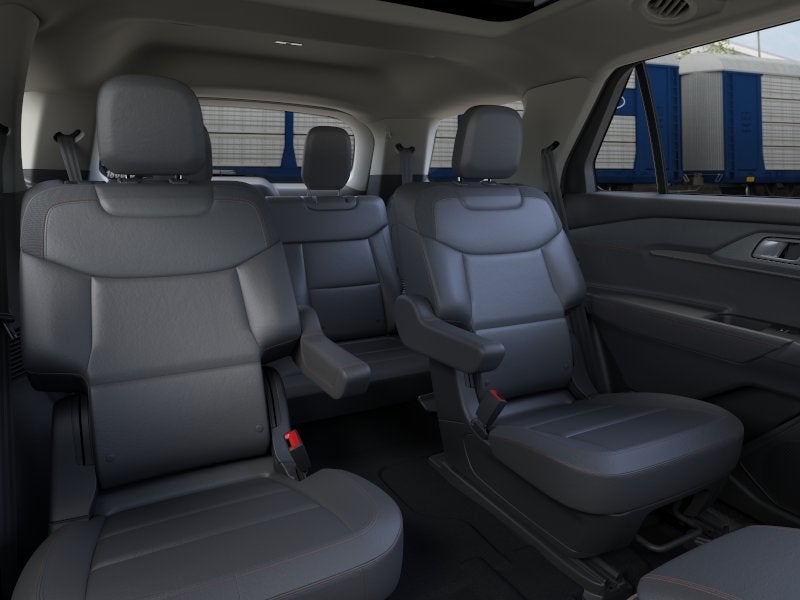 2026 Ford Explorer Active Comfort Package/Moonroof