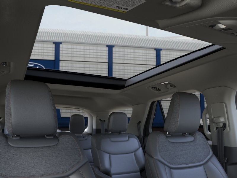 2026 Ford Explorer Active Comfort Package/Moonroof