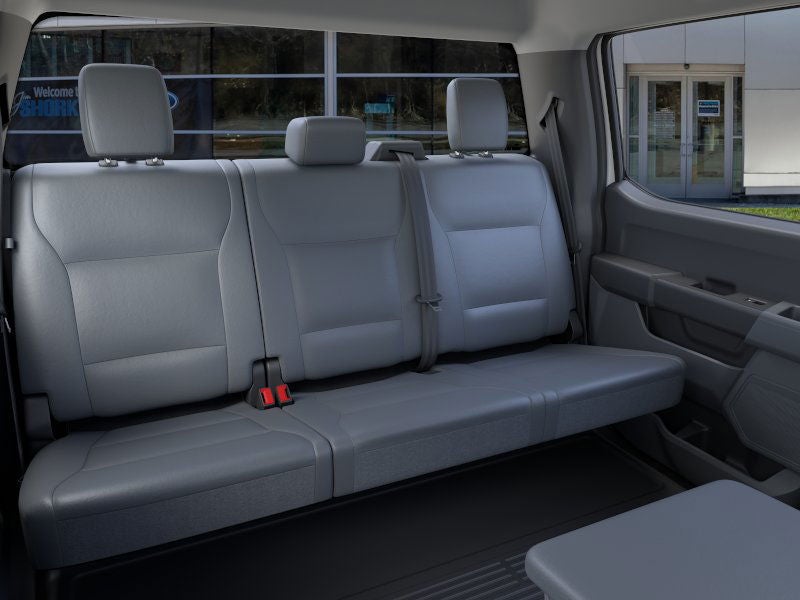 2026 Ford F-250SD XL 4x4 / 6.8L V8 / 8' Bed