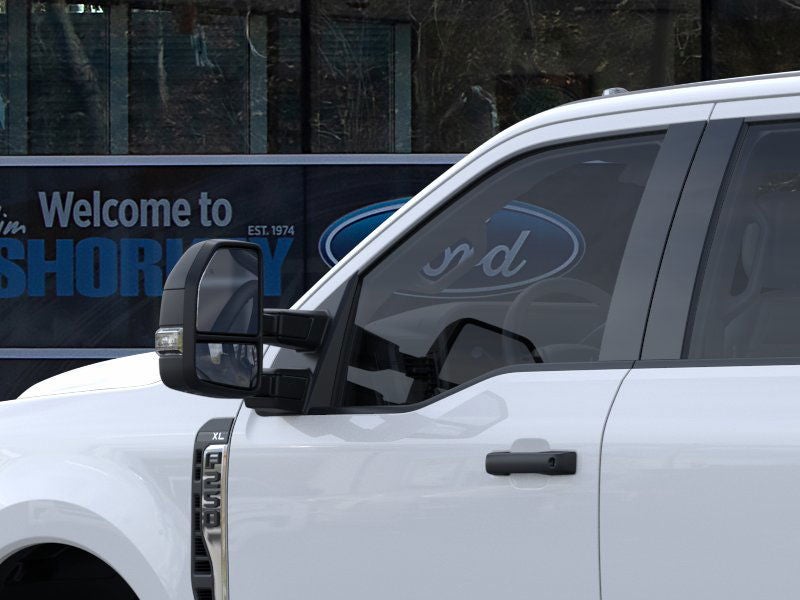 2026 Ford F-250SD XL 4x4 / 6.8L V8 / 8' Bed