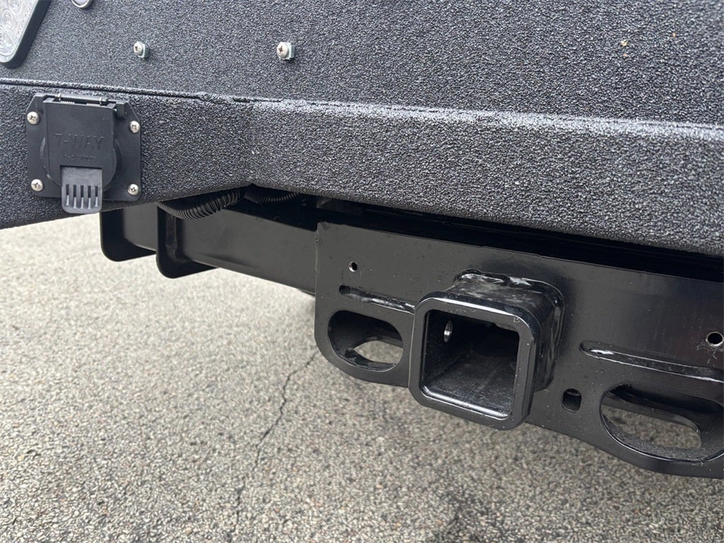 2026 Ford F-250SD XL 4x4 / 6.8L V8 / 8' Service Body