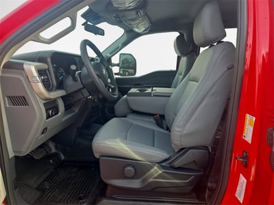 2026 Ford F-250SD XL 4x4 / 6.8L V8 / 8' Bed