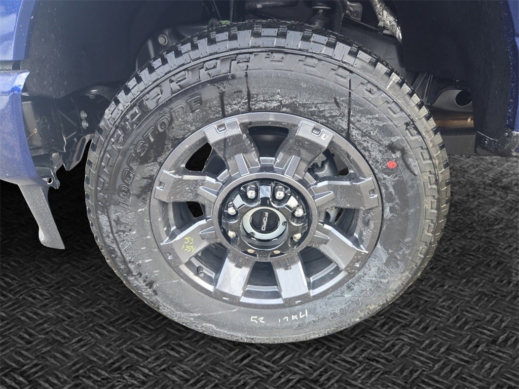 2026 Ford F-250SD XL STX 4x4 / 7.3L V8 / 6'9" Bed